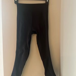 Luluemom black leggings